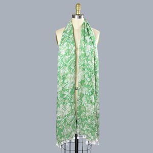 ANN TAYLOR FLORAL PRINT LONG WRAP GREEN TASSELS OS
